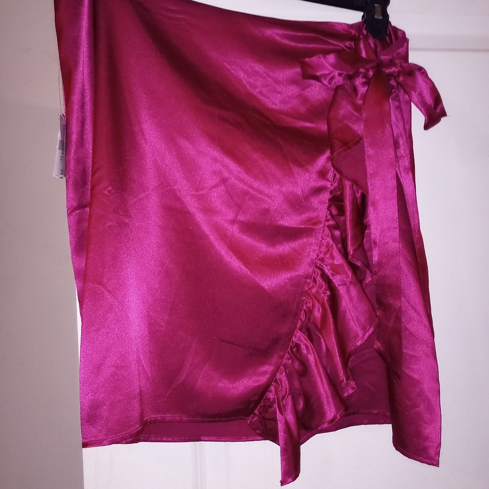 Forever 21 faux wrap around skirt